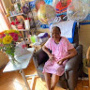 Meet your Posher, Helen